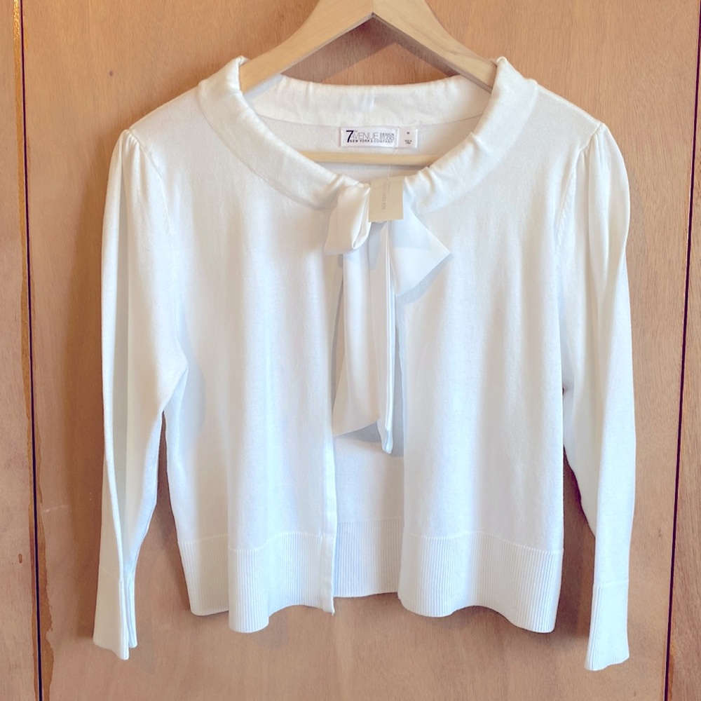 Crop sweater, New York & Company, white, size M, 3/4 sleeve, NWT